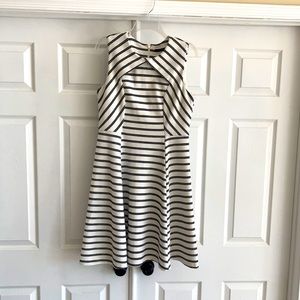 Ivanovo Trump Sleeveless Dress